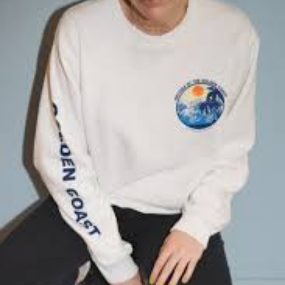 Brandy Melville Tops Brandy Melville Nancy Natives Of The Golden